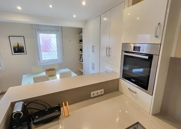 Tranquilidad Cerca De La Playa... Vivir La Ciudad A Coruña