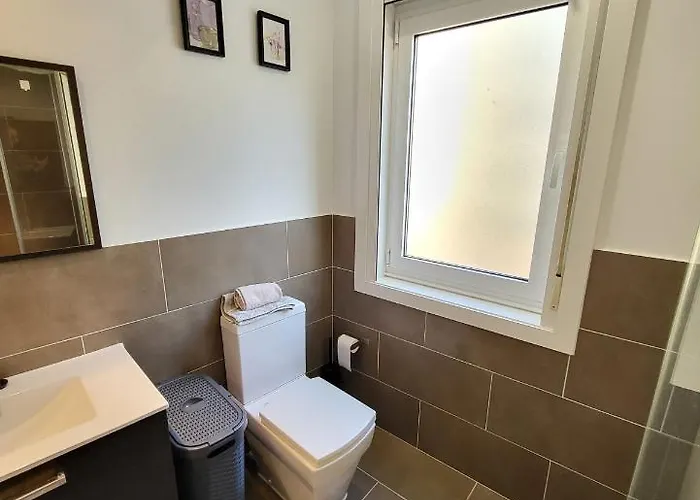 Tranquilidad Cerca De La Playa... Vivir La Ciudad * A Coruña